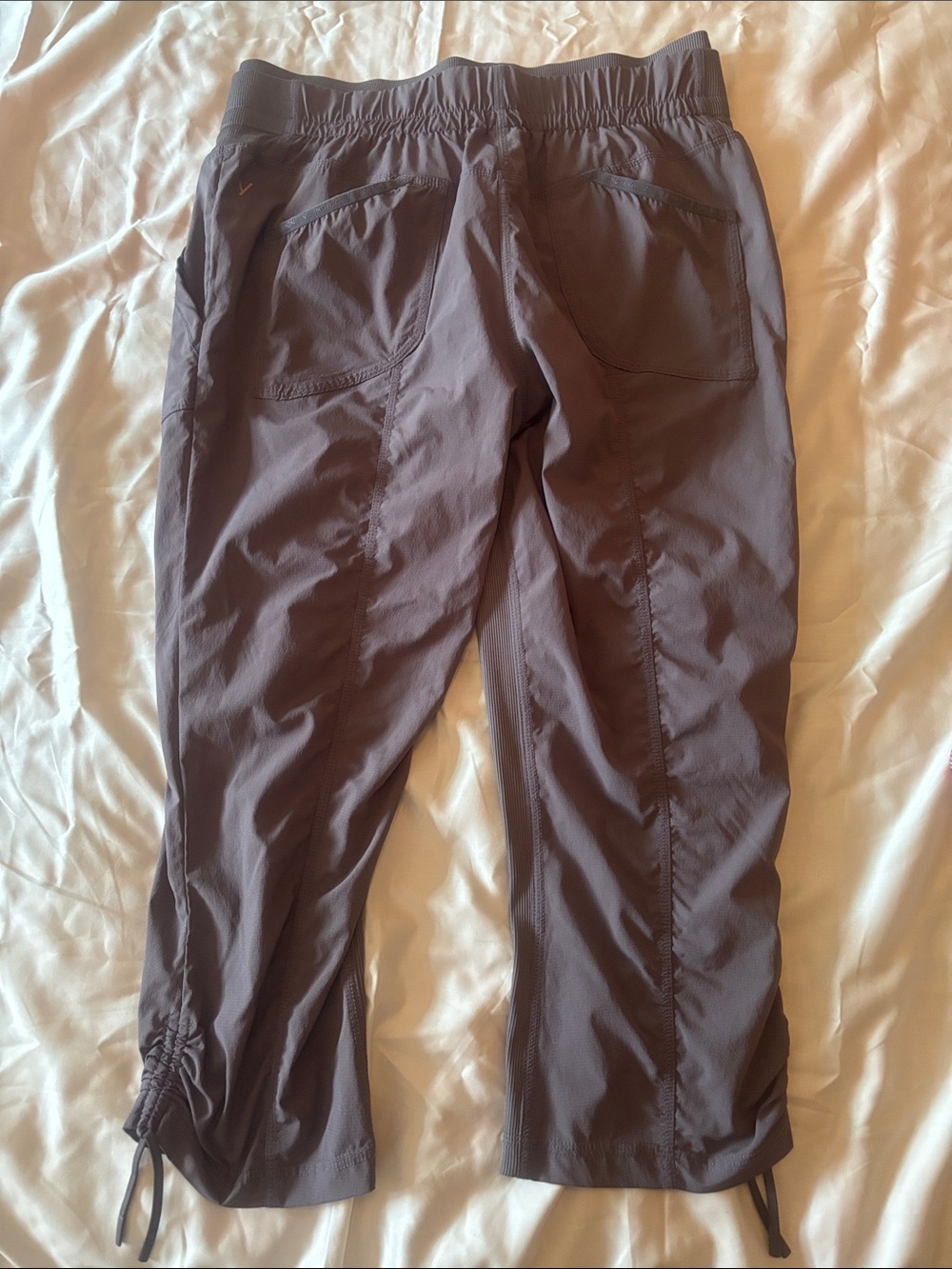Women’s Drawstring active capri Pants - Picture 6 of 6